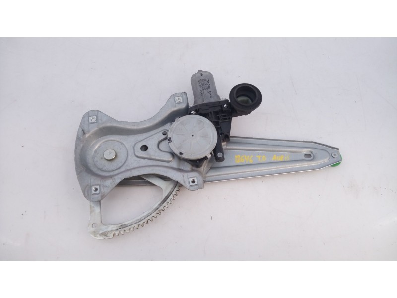 Recambio de elevalunas trasero derecho para toyota auris active referencia OEM IAM 973581100  