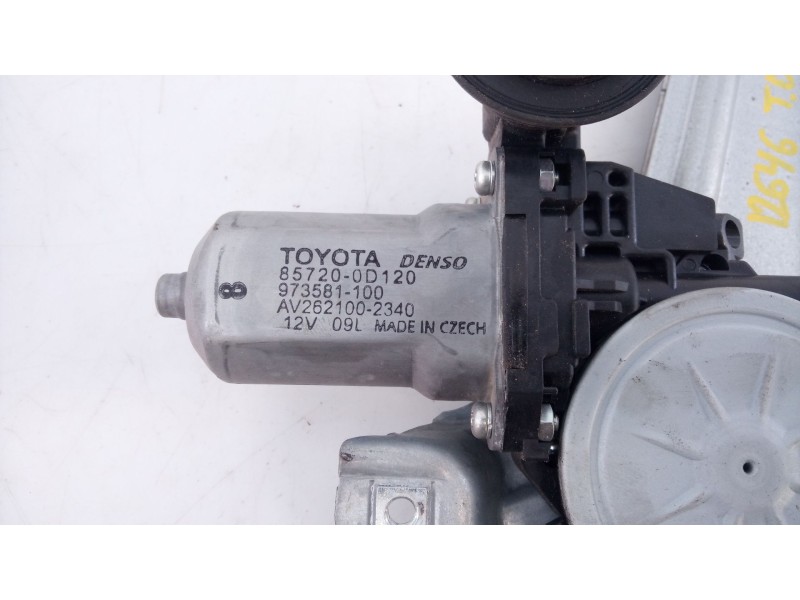 Recambio de elevalunas trasero derecho para toyota auris active referencia OEM IAM 973581100  