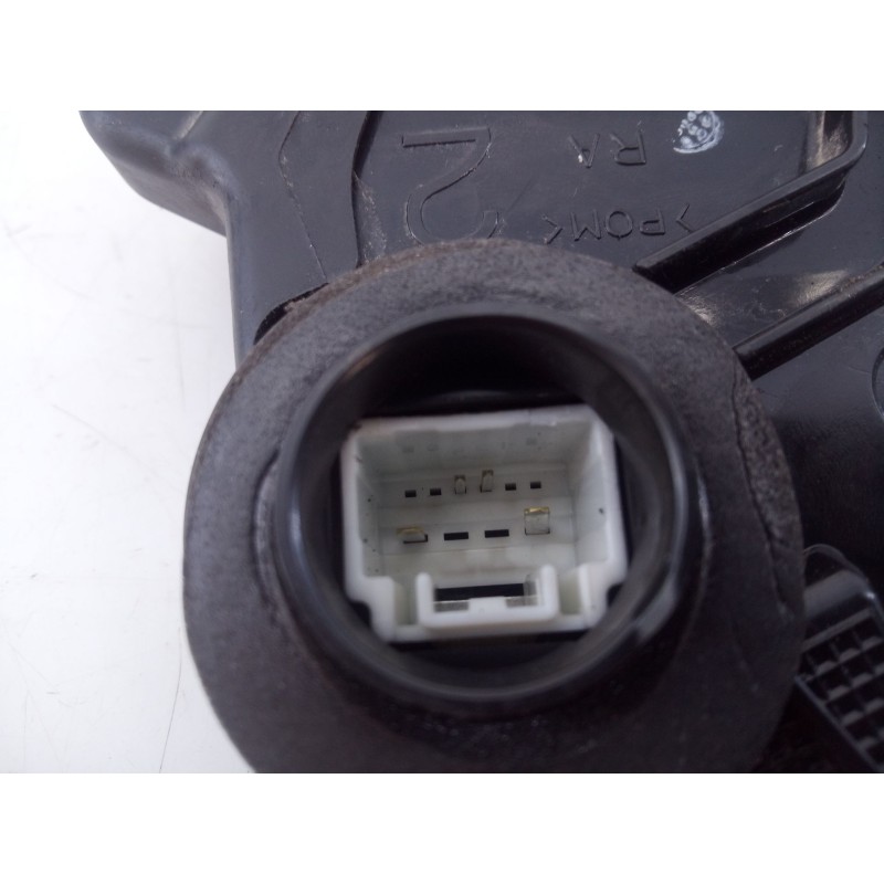 Recambio de cerradura puerta delantera derecha para toyota rav 4 advance referencia OEM IAM   