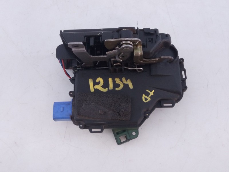 Recambio de cerradura puerta trasera derecha para seat ibiza (6l1) cool referencia OEM IAM 3B4839016AG  