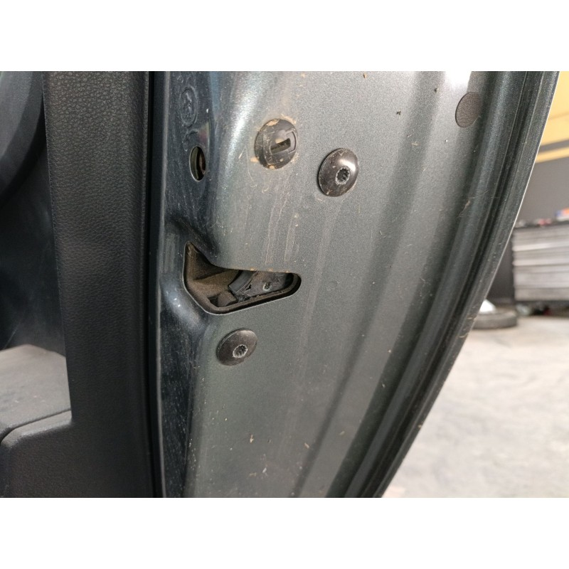Recambio de cerradura puerta trasera derecha para seat ibiza v (kj1, kjg) 1.0 referencia OEM IAM   