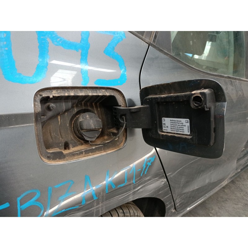 Recambio de tapa exterior combustible para seat ibiza v (kj1, kjg) 1.0 referencia OEM IAM   