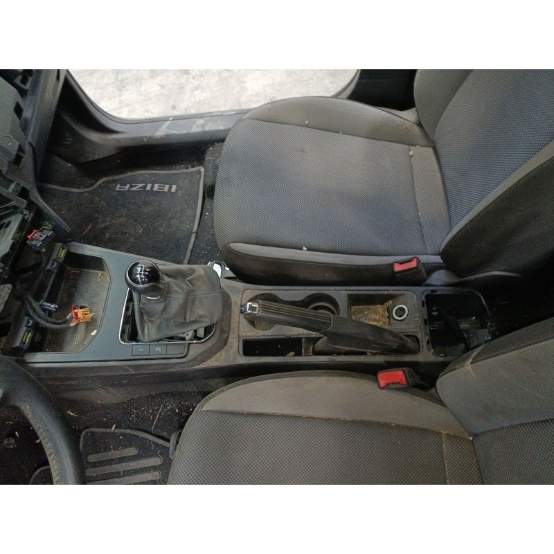 Recambio de consola central para seat ibiza v (kj1, kjg) 1.0 referencia OEM IAM   
