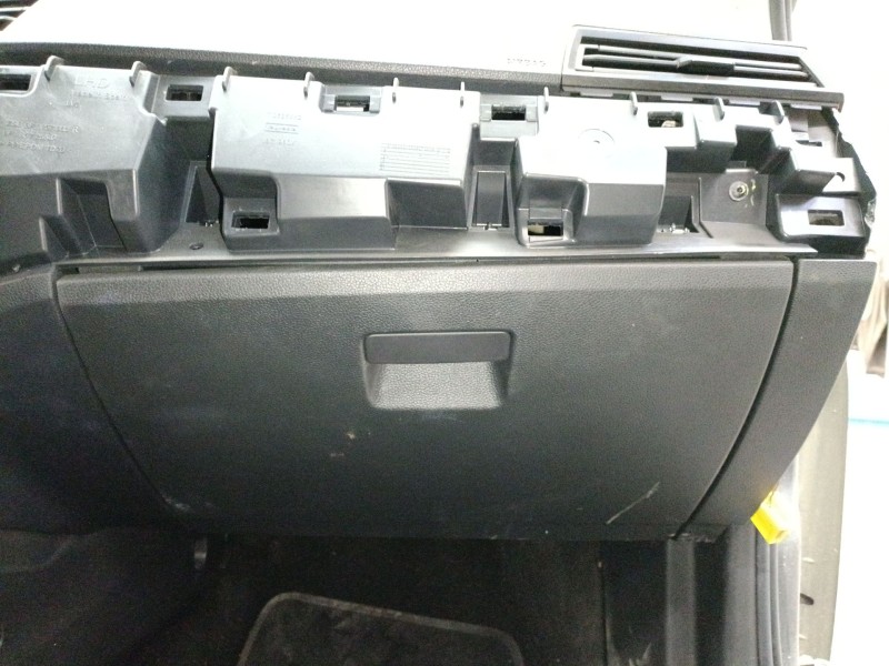 Recambio de guantera para seat ibiza v (kj1, kjg) 1.0 referencia OEM IAM   