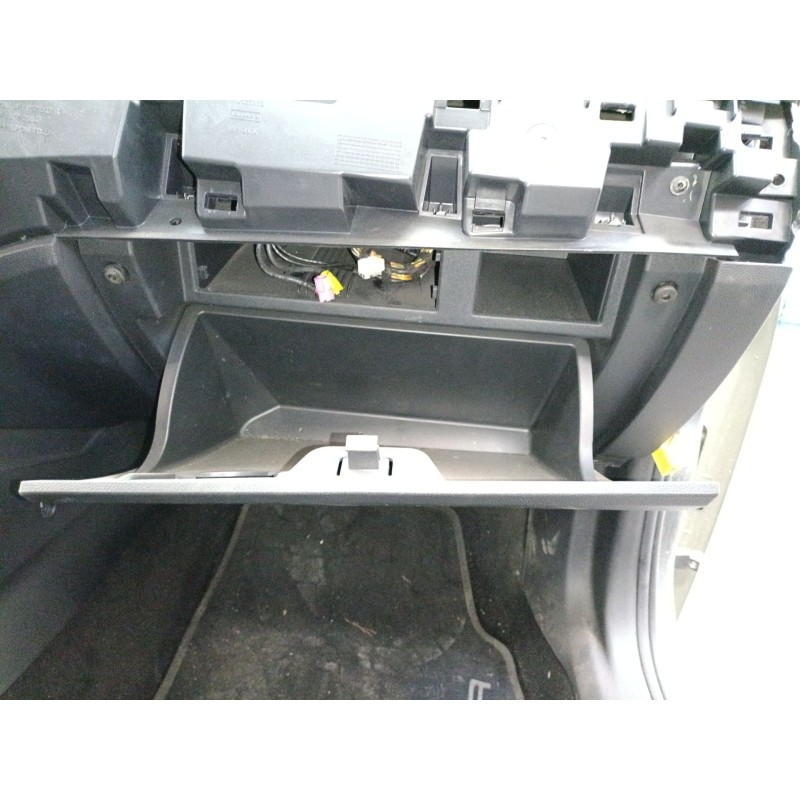 Recambio de guantera para seat ibiza v (kj1, kjg) 1.0 referencia OEM IAM   