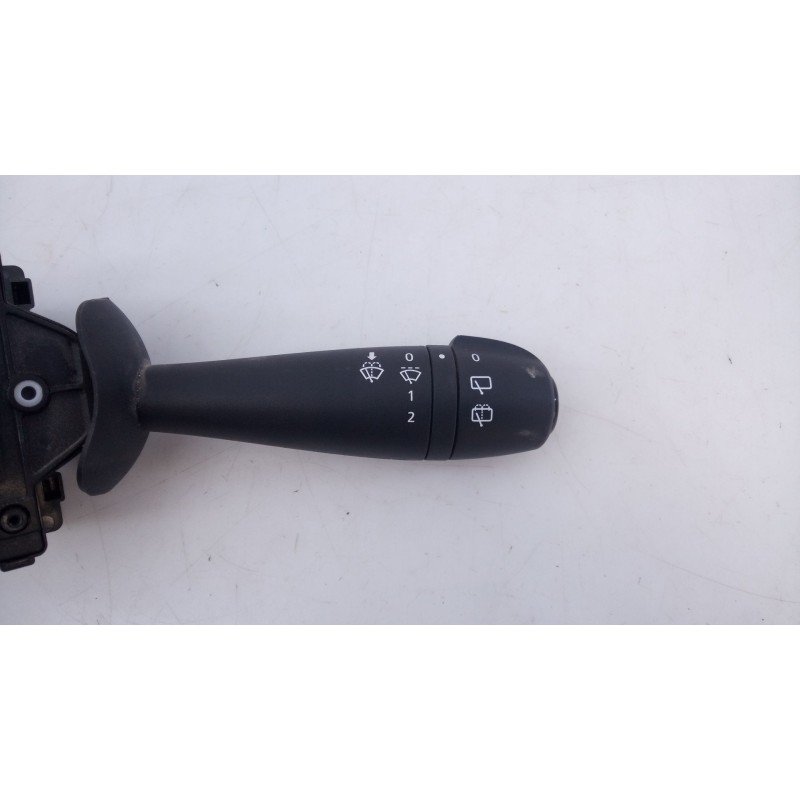 Recambio de mando limpia para dacia dokker essential referencia OEM IAM   