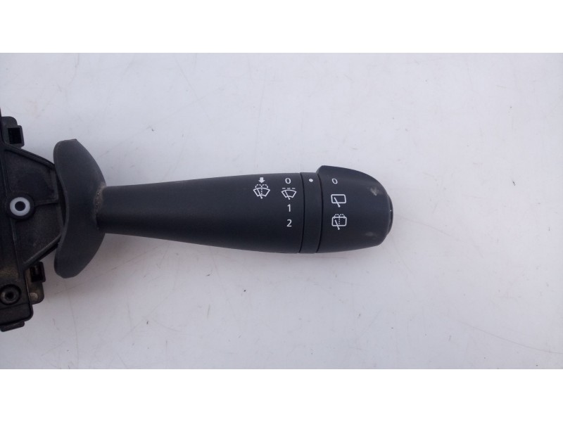 Recambio de mando limpia para dacia dokker essential referencia OEM IAM   