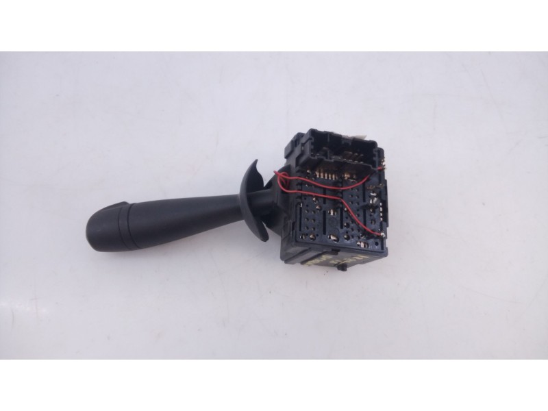 Recambio de mando limpia para dacia dokker essential referencia OEM IAM   