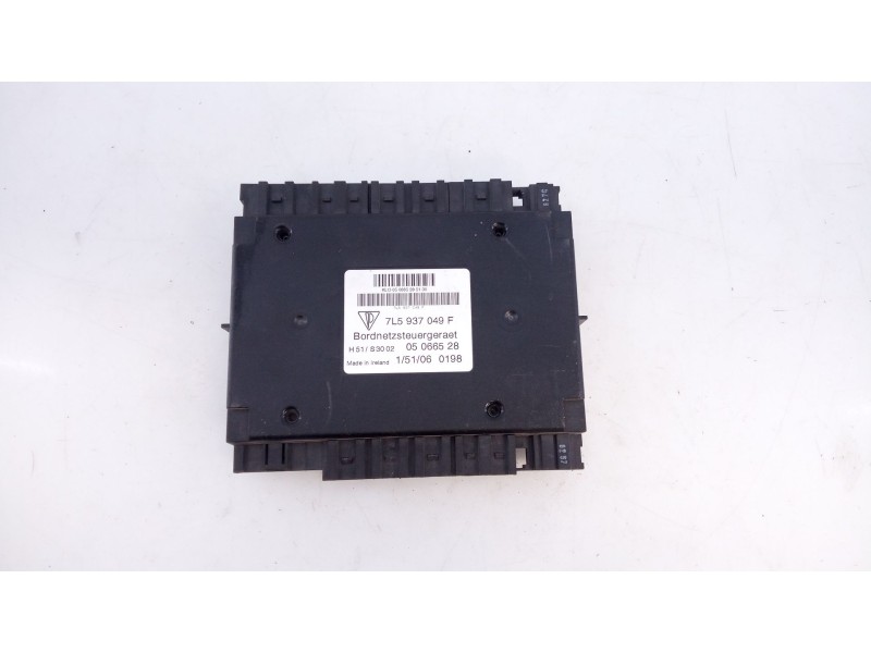 Recambio de modulo electronico para porsche cayenne (typ 9pa) s referencia OEM IAM 7L5937049F  