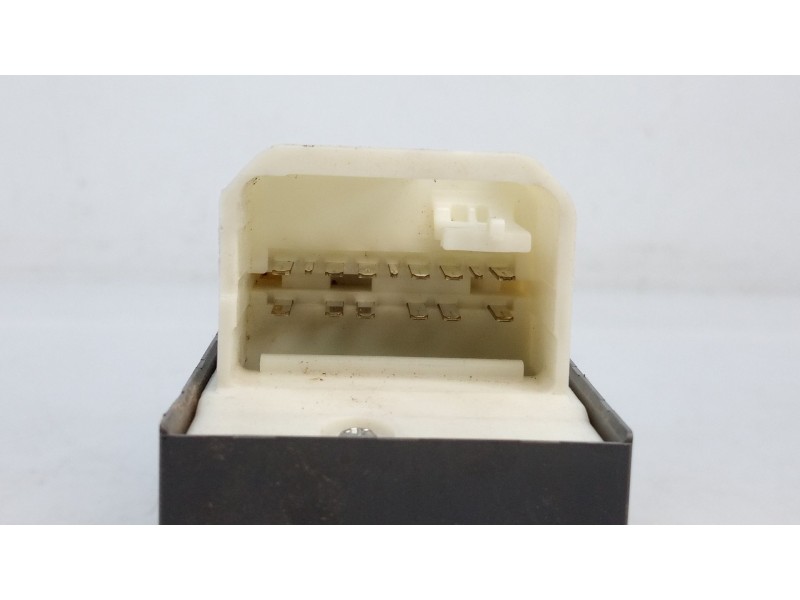 Recambio de mando elevalunas delantero izquierdo para toyota rav 4 (a3) active referencia OEM IAM   