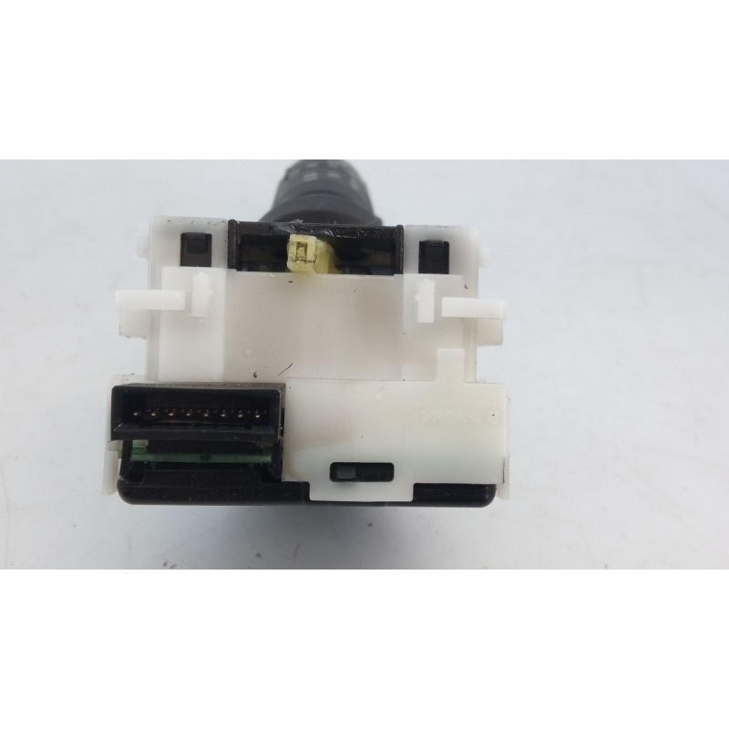 Recambio de mando intermitentes para nissan qashqai qashqai j10 referencia OEM IAM   