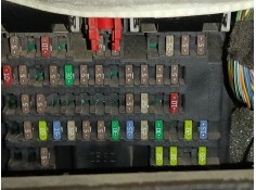 Recambio de caja reles / fusibles para land rover range rover evoque (l538) 2.2 d 4x4 referencia OEM IAM   