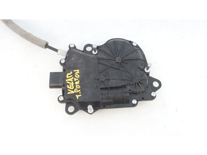 Recambio de motor cierre centralizado porton para land rover range rover velar referencia OEM IAM C03747106  