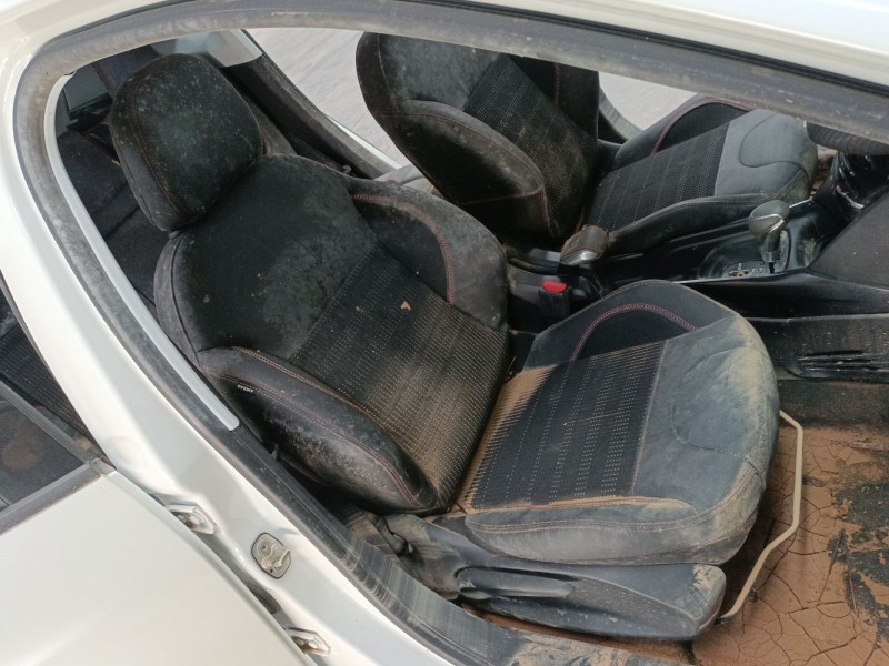 peugeot 2008 i (cu_) del año 2019