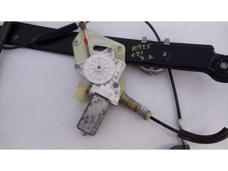 Recambio de elevalunas delantero derecho para bmw serie 1 berlina (e81/e87) 118d referencia OEM IAM   
