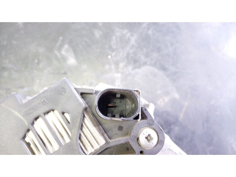 Recambio de alternador para jaguar xf pure referencia OEM IAM 0125812068  