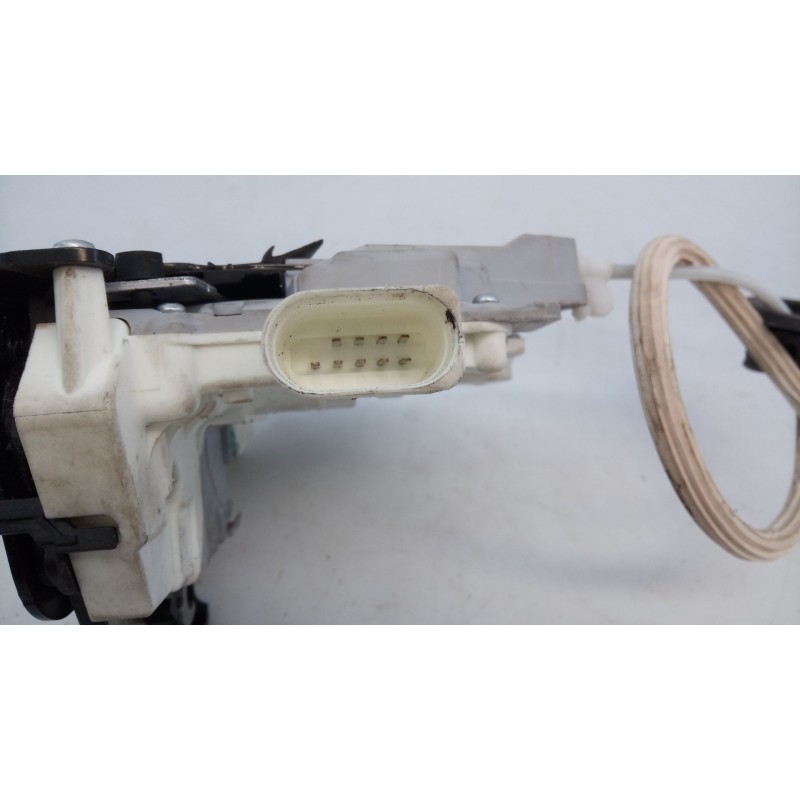 Recambio de cerradura puerta delantera izquierda para audi a3 (8p) 2.0 tdi ambition (dpf) (125kw) referencia OEM IAM   