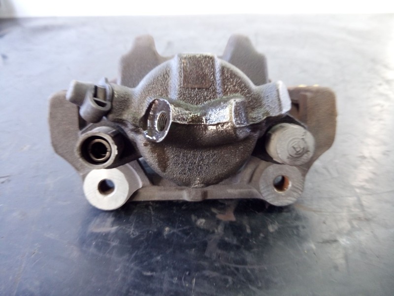 Recambio de pinza freno delantera derecha para bmw serie 3 lim. (f30) 316d referencia OEM IAM W09091255P  B5-28