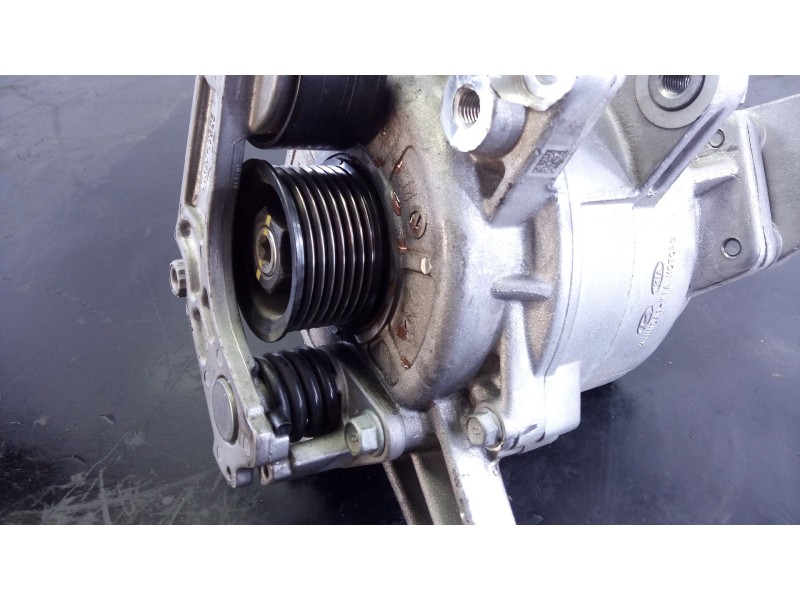 Recambio de alternador para hyundai ioniq hybrid referencia OEM IAM 3739003900 K180828244S 