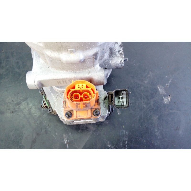 Recambio de compresor aire acondicionado para hyundai ioniq hybrid referencia OEM IAM F502CWFAA04  