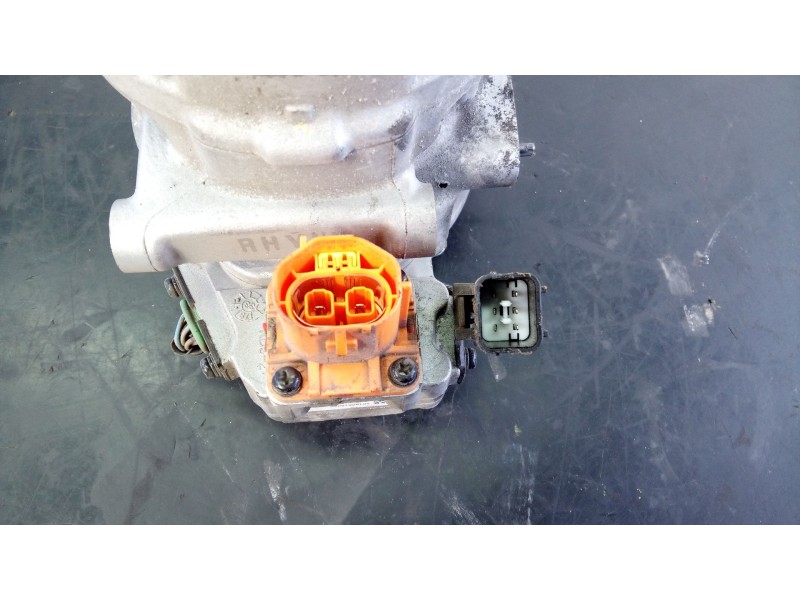 Recambio de compresor aire acondicionado para hyundai ioniq hybrid referencia OEM IAM F502CWFAA04  