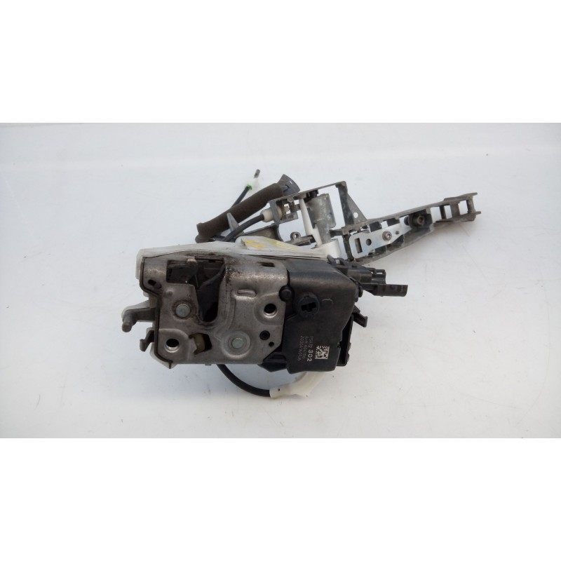 Recambio de cerradura puerta trasera izquierda para peugeot 5008 referencia OEM IAM 2030A1601J6  