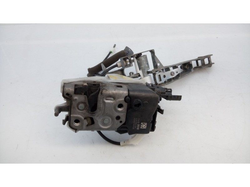 Recambio de cerradura puerta trasera izquierda para peugeot 5008 referencia OEM IAM 2030A1601J6  