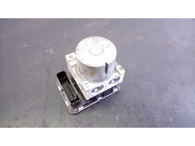 Recambio de abs para audi q2 (gab) design edition referencia OEM IAM 5Q0614517AN  