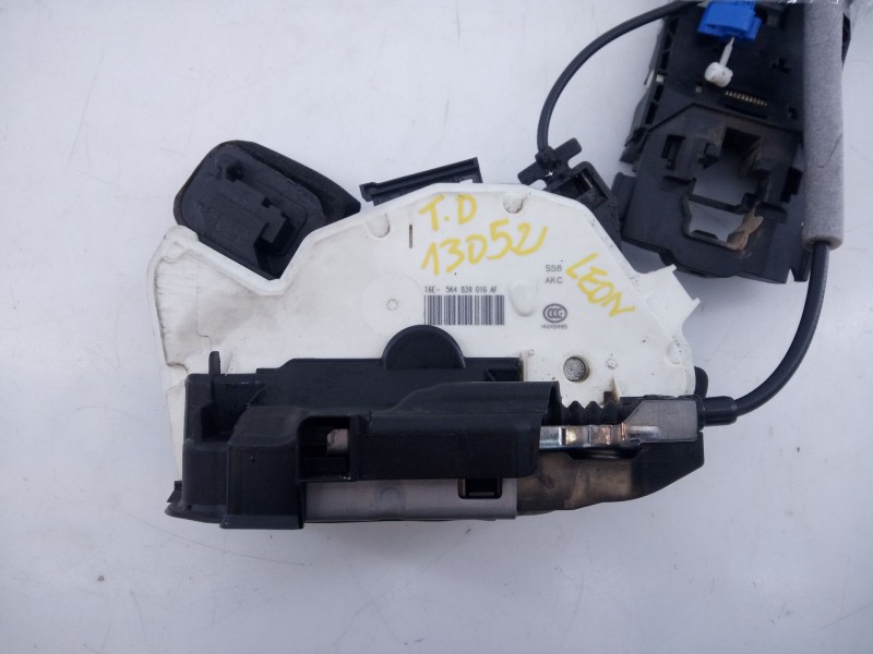 Recambio de cerradura puerta trasera derecha para seat leon style 1200 tsi referencia OEM IAM 16E5K4839016AF  E2-A1-10-1