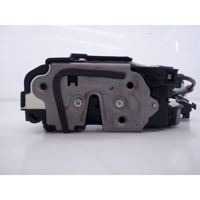 Recambio de cerradura puerta trasera derecha para seat leon style 1200 tsi referencia OEM IAM 16E5K4839016AF  E2-A1-10-1