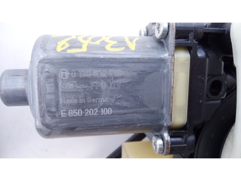 Recambio de elevalunas delantero izquierdo para seat leon style 1200 tsi referencia OEM IAM 0130822716  