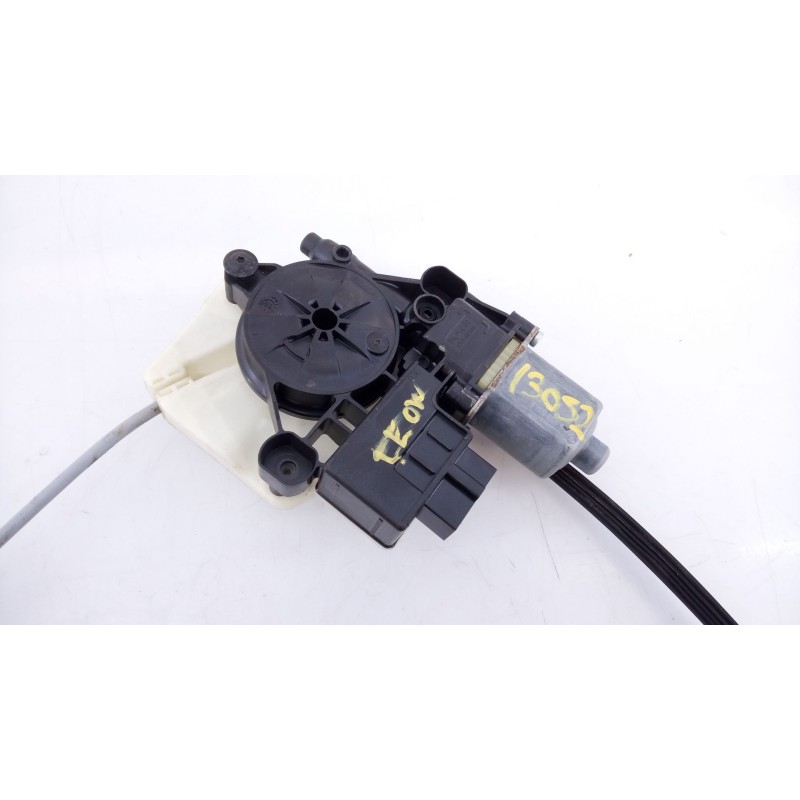 Recambio de elevalunas trasero derecho para seat leon style 1200 tsi referencia OEM IAM 0130822724  