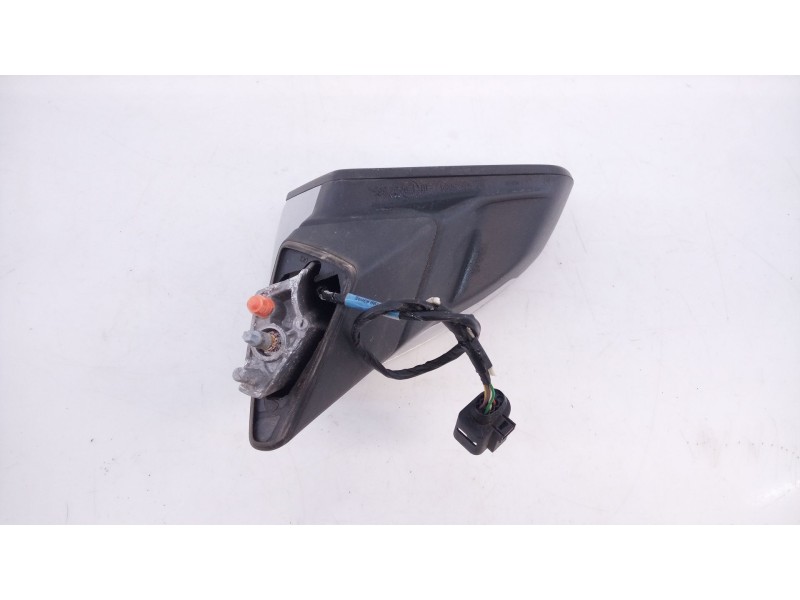 Recambio de retrovisor derecho electrico para seat leon style 1200 tsi referencia OEM IAM   