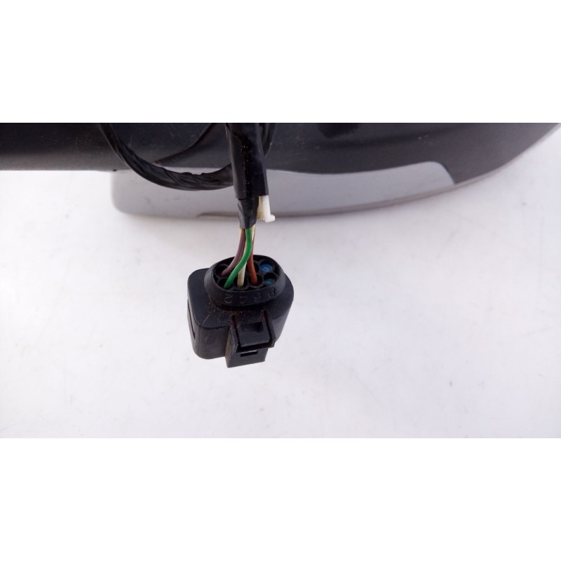 Recambio de retrovisor derecho electrico para seat leon style 1200 tsi referencia OEM IAM   