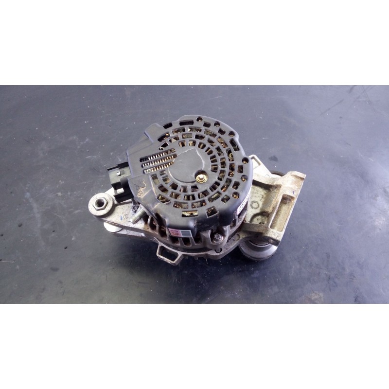 Recambio de alternador para hyundai tucson (nx4e, nx4a) 1.6 crdi referencia OEM IAM 373002U400  