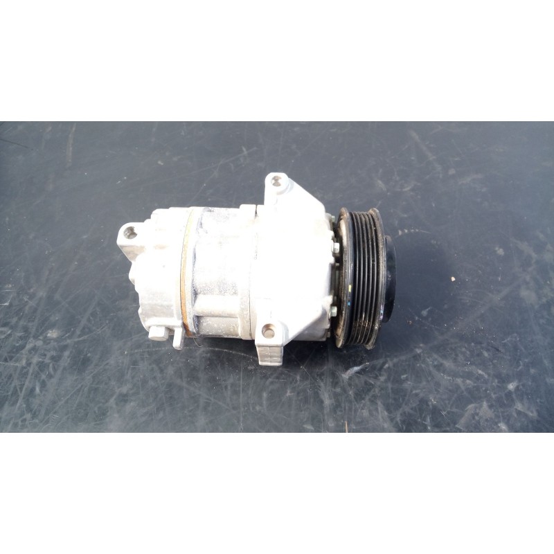 Recambio de compresor aire acondicionado para hyundai tucson (nx4e, nx4a) 1.6 crdi referencia OEM IAM 97701N7000  