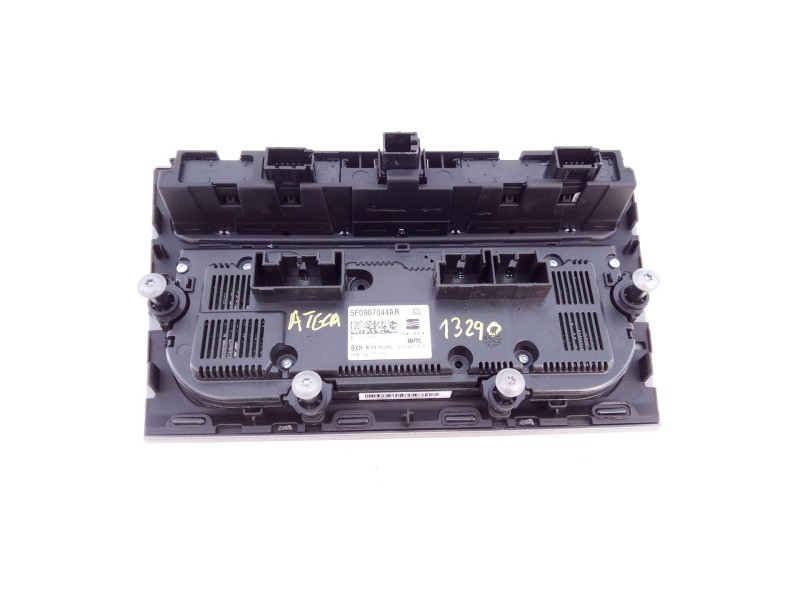 Recambio de mando climatizador para seat ateca (kh7, khp) 1.5 tsi referencia OEM IAM 5F0907044AR  