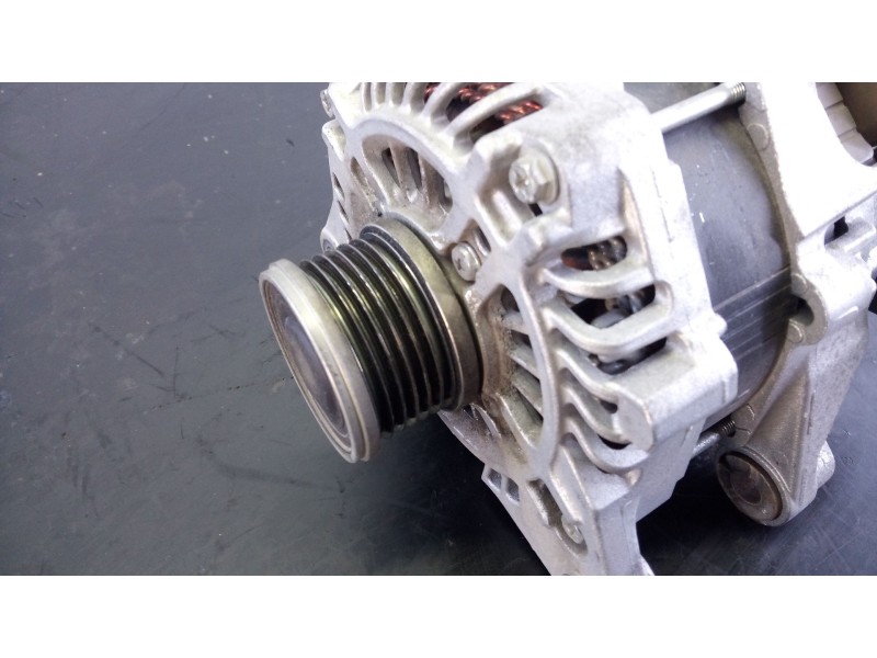 Recambio de alternador para mazda cx-5 (kf) 2.2 d referencia OEM IAM A2TX7381  