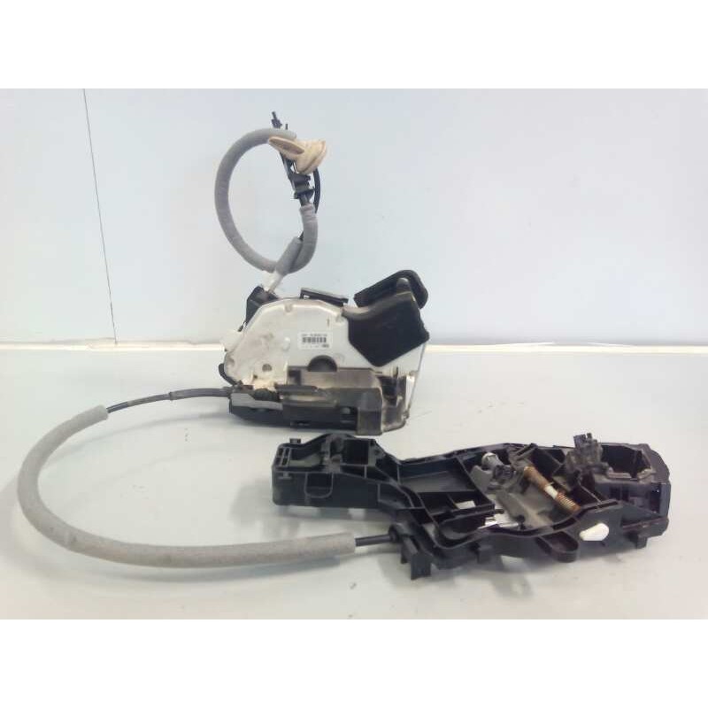 Recambio de cerradura puerta trasera izquierda para volkswagen passat lim. (3g2) advance bmt referencia OEM IAM 5E0839015A  