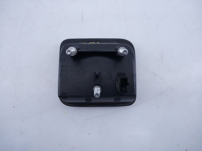 Recambio de maneta exterior porton para seat leon style 1200 tsi referencia OEM IAM 5FA827565D  E2-A1-23-2