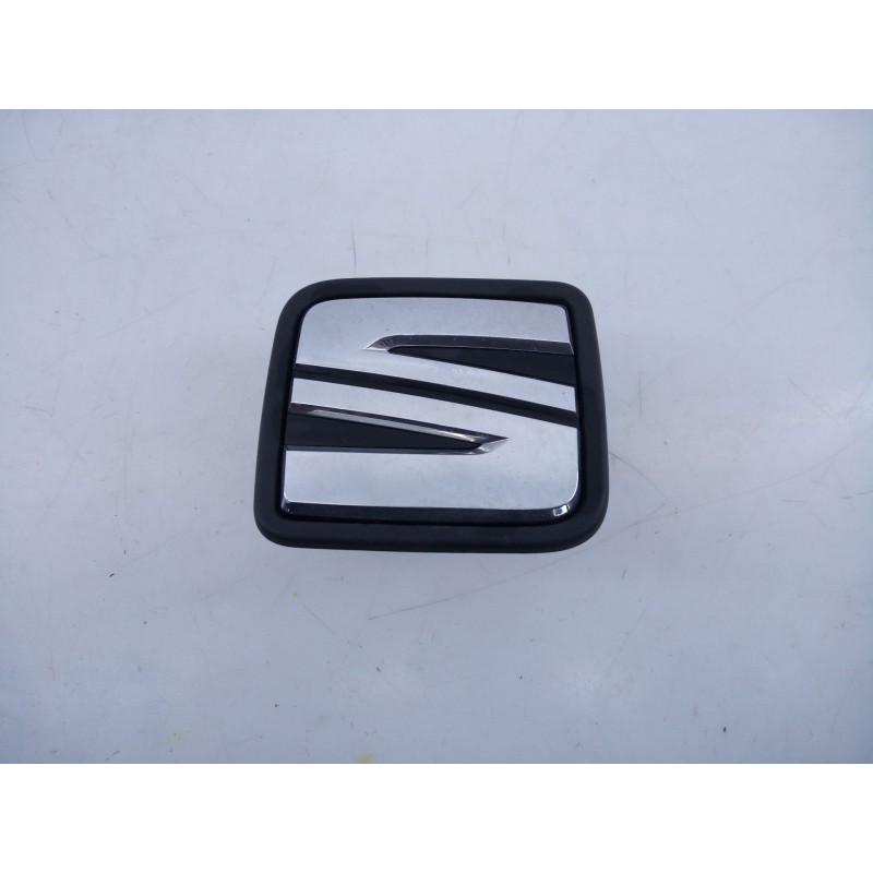 Recambio de maneta exterior porton para seat leon style 1200 tsi referencia OEM IAM 5FA827565D  E2-A1-23-2