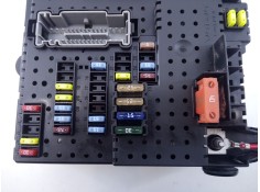 Recambio de caja reles / fusibles para volvo xc90 d5 momentum (136kw)(7 sitze) referencia OEM IAM 28017881  E3-B5-43-2 2