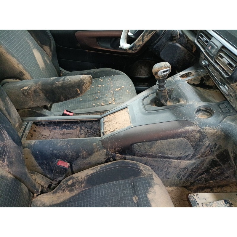 Recambio de consola central para peugeot rifter 1.5 bluehdi 130 referencia OEM IAM   