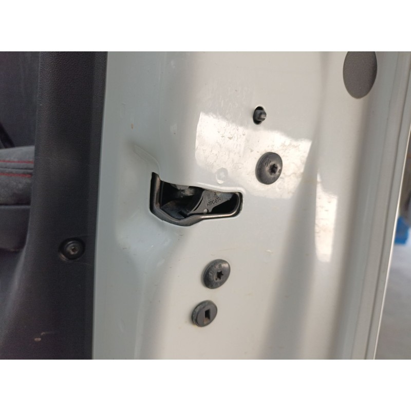 Recambio de cerradura puerta delantera derecha para peugeot 2008 i (cu_) 1.2 thp 110 / puretech 110 referencia OEM IAM   