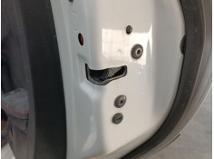 CERRADURA PUERTA TRASERA DERECHA 