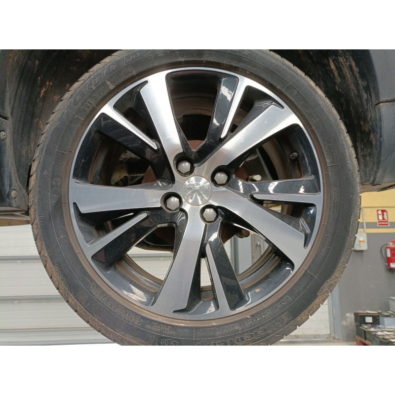 Recambio de llanta para peugeot 2008 i (cu_) 1.2 thp 110 / puretech 110 referencia OEM IAM 205/50/17  