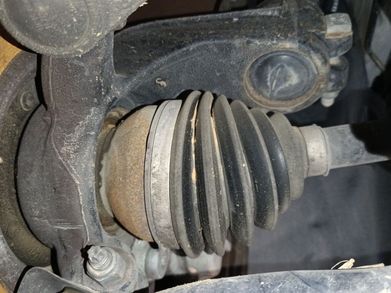 Recambio de mangueta delantera izquierda para peugeot 2008 i (cu_) 1.2 thp 110 / puretech 110 referencia OEM IAM   