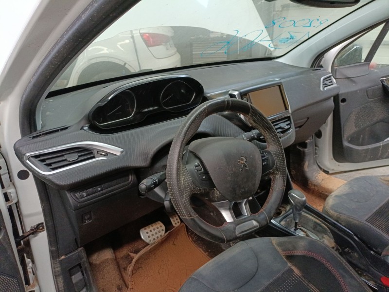 Recambio de salpicadero para peugeot 2008 i (cu_) 1.2 thp 110 / puretech 110 referencia OEM IAM   