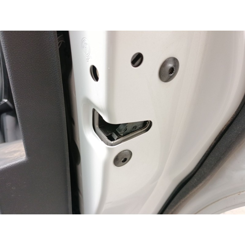 Recambio de cerradura puerta trasera derecha para volkswagen tiguan (ad1, ax1) 2.0 tdi referencia OEM IAM   
