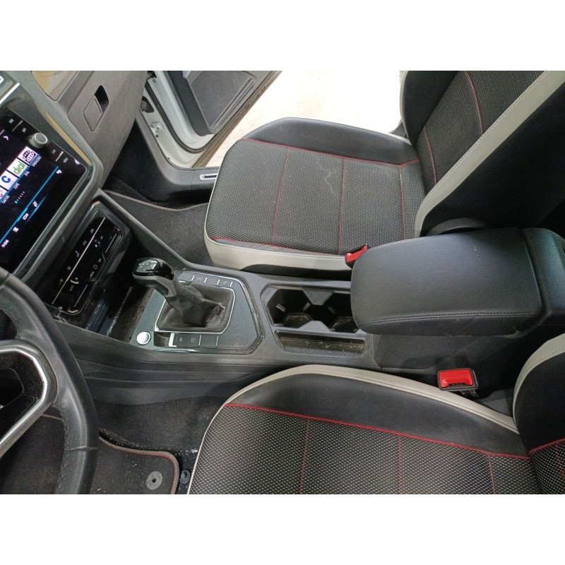 Recambio de consola central para volkswagen tiguan (ad1, ax1) 2.0 tdi referencia OEM IAM   